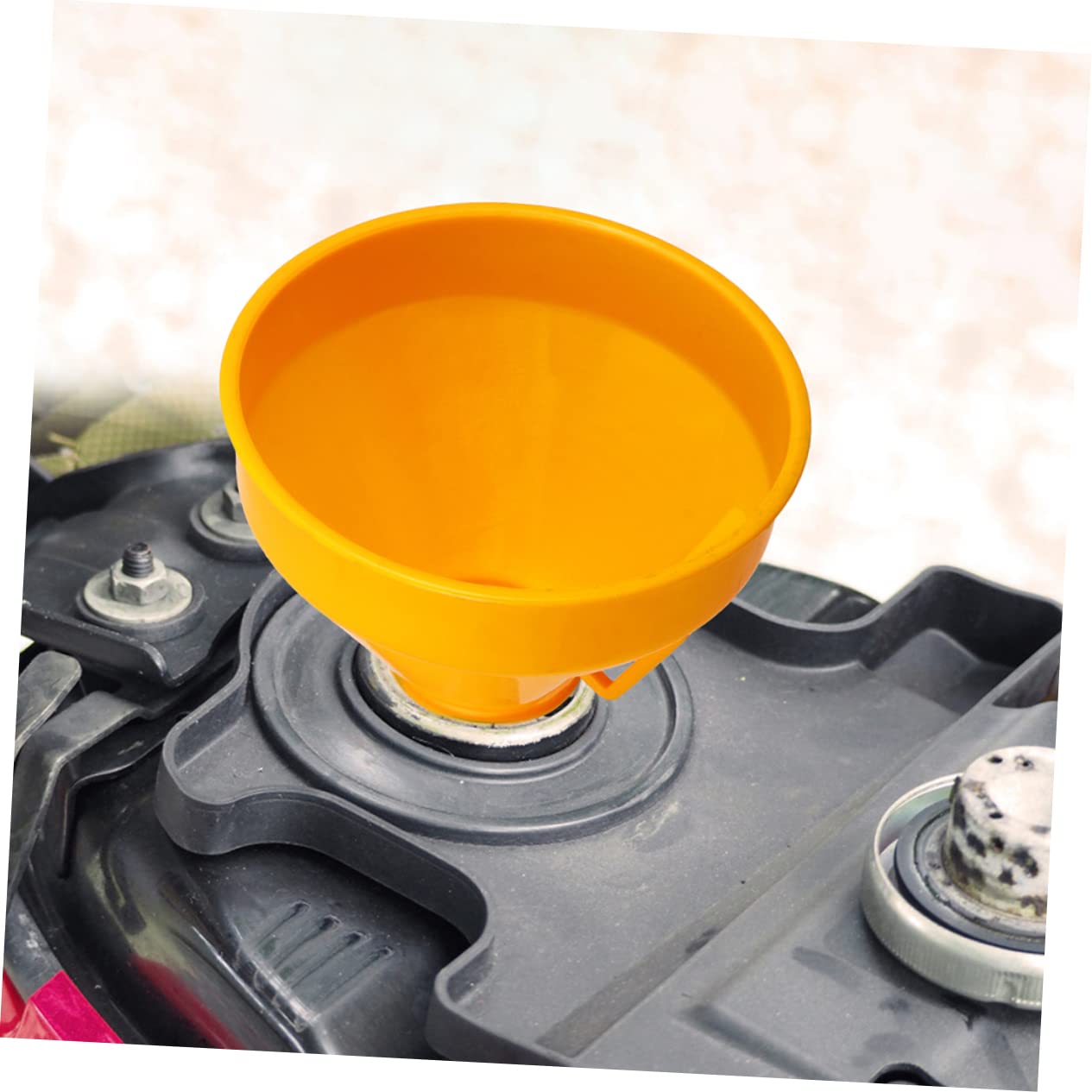 Gatuida 4pezzi Imbuto Carburante Professionale Imbuto Per Motore Design Antileakage Compatibile Con Auto e Riempimento Veloce e Pratico Colore Arancione