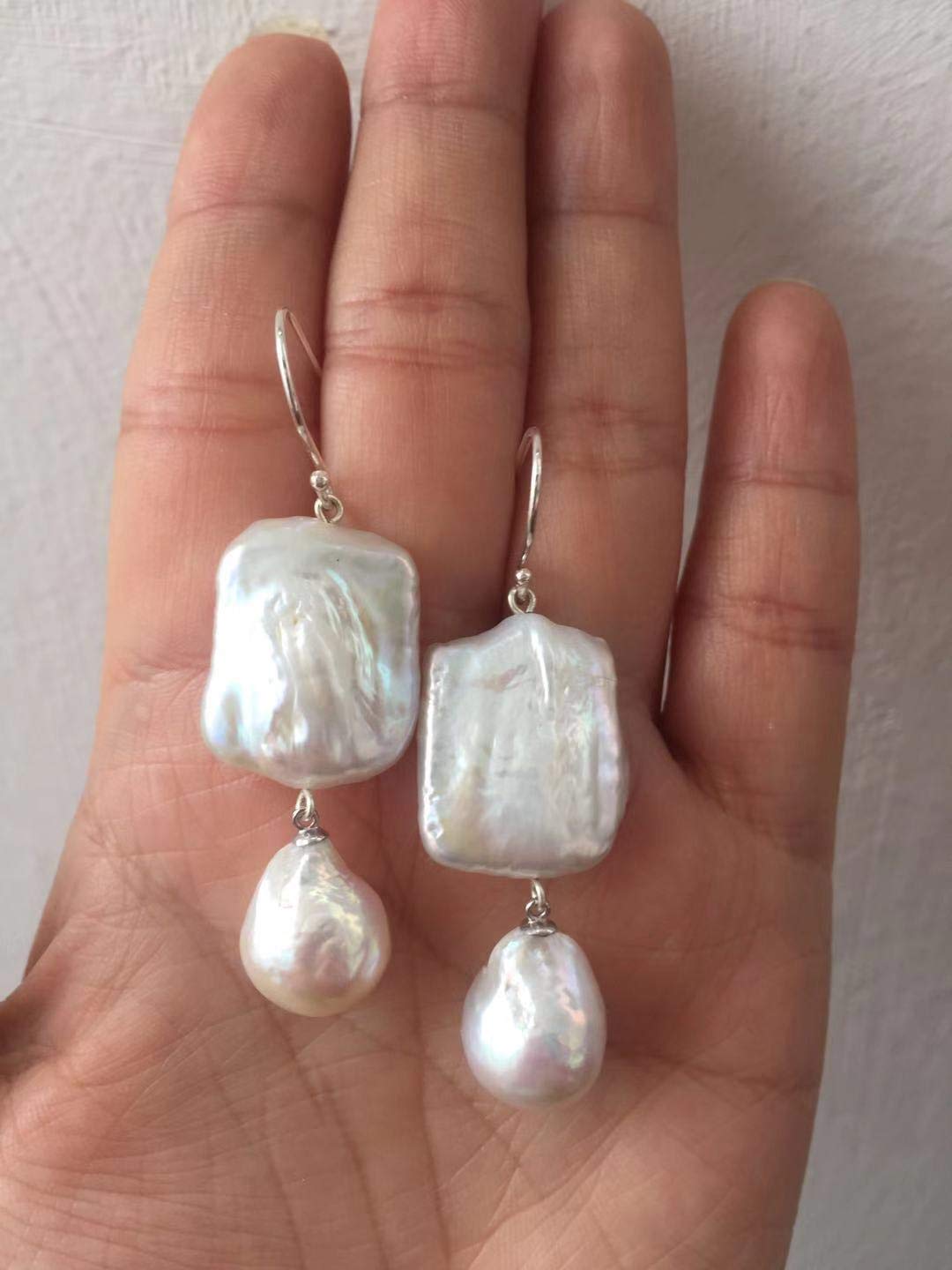 Pendientes de plata con perlas barrocas geométricas