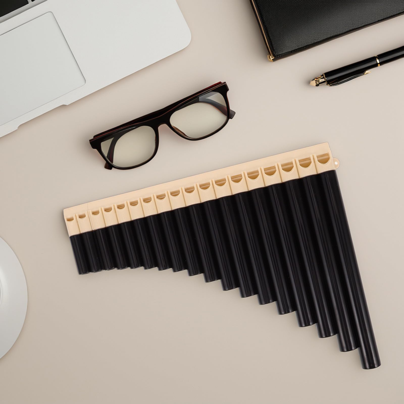 Toyvian Flûte de Pan 16 Tubes en Bois Naturel, Instrument Traditionnel Chinois pour Débutants et Étudiants, Flûte de Pan Portable pour Apprentissage et Enseignement Musical en Milieu