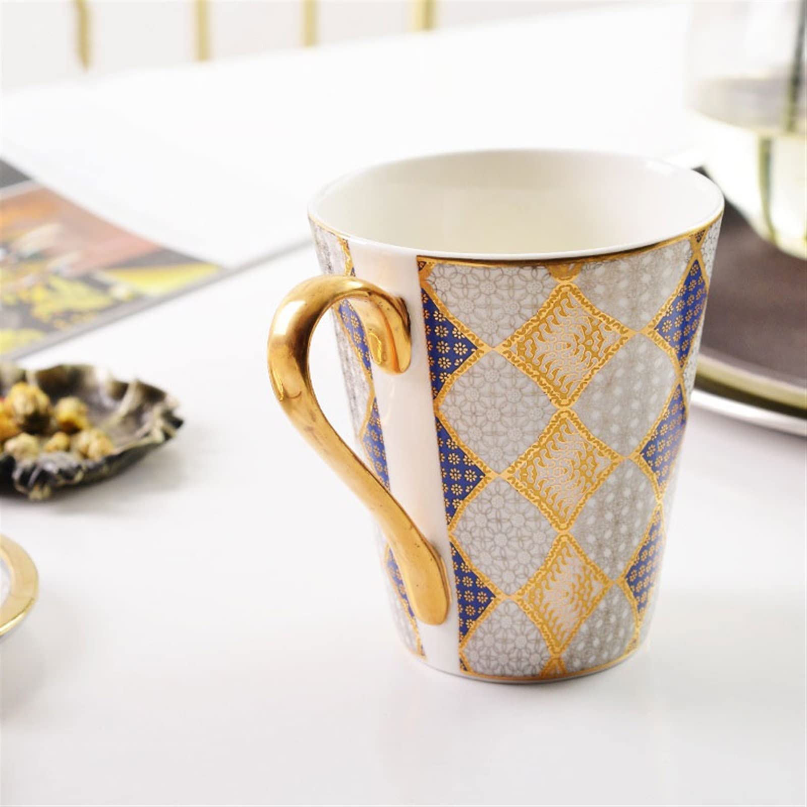 Ceramiczny kubek do kawy Luksusowy styl Kubek z porcelany kostnej Gospodarstwo domowe Modny geometryczny wzór Kubek Duży kubek do mleka