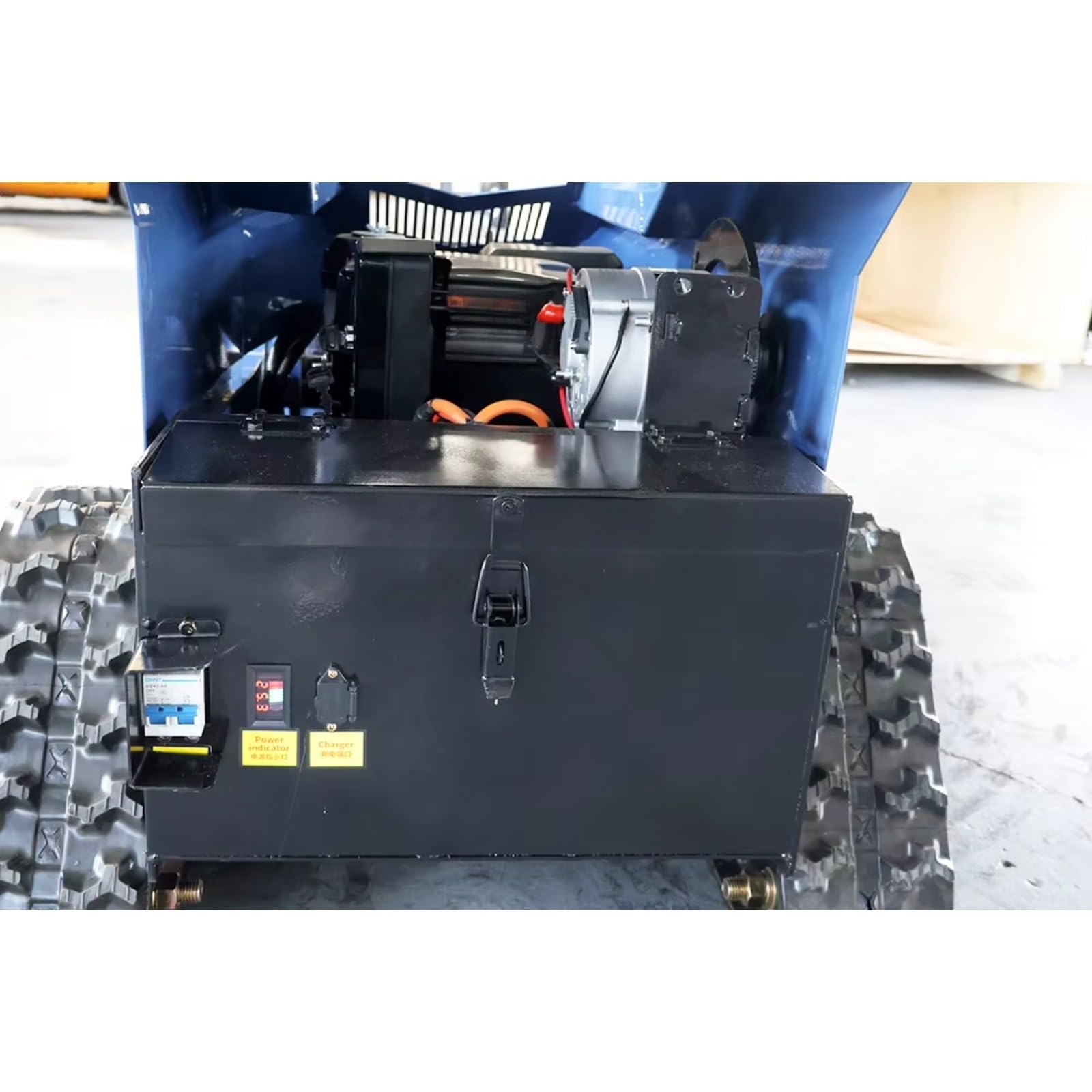 Cortador de cepillo para cortacésped con control remoto todo terreno | Cortacésped para campos, granjas y limpieza de malas hierbas con diseño de orugas y altura de corte ajustable