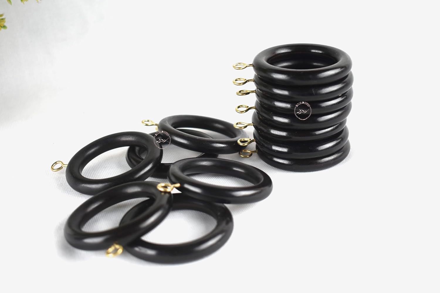 Classic Wooden Curtain Rings - Set of [24] - Rustic Charm for Your Home Décor - Smooth Gliding, Easy to Install - Sustainable Wood Material - [BLUE DUTCH ARTS] Colour (Black), Medium, BDBCR02