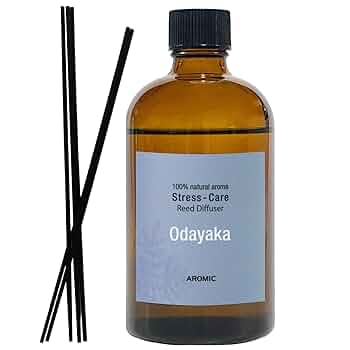 匿名配送】新品HYSSSES アロマオイル 450ml リードスティック付き 匿名