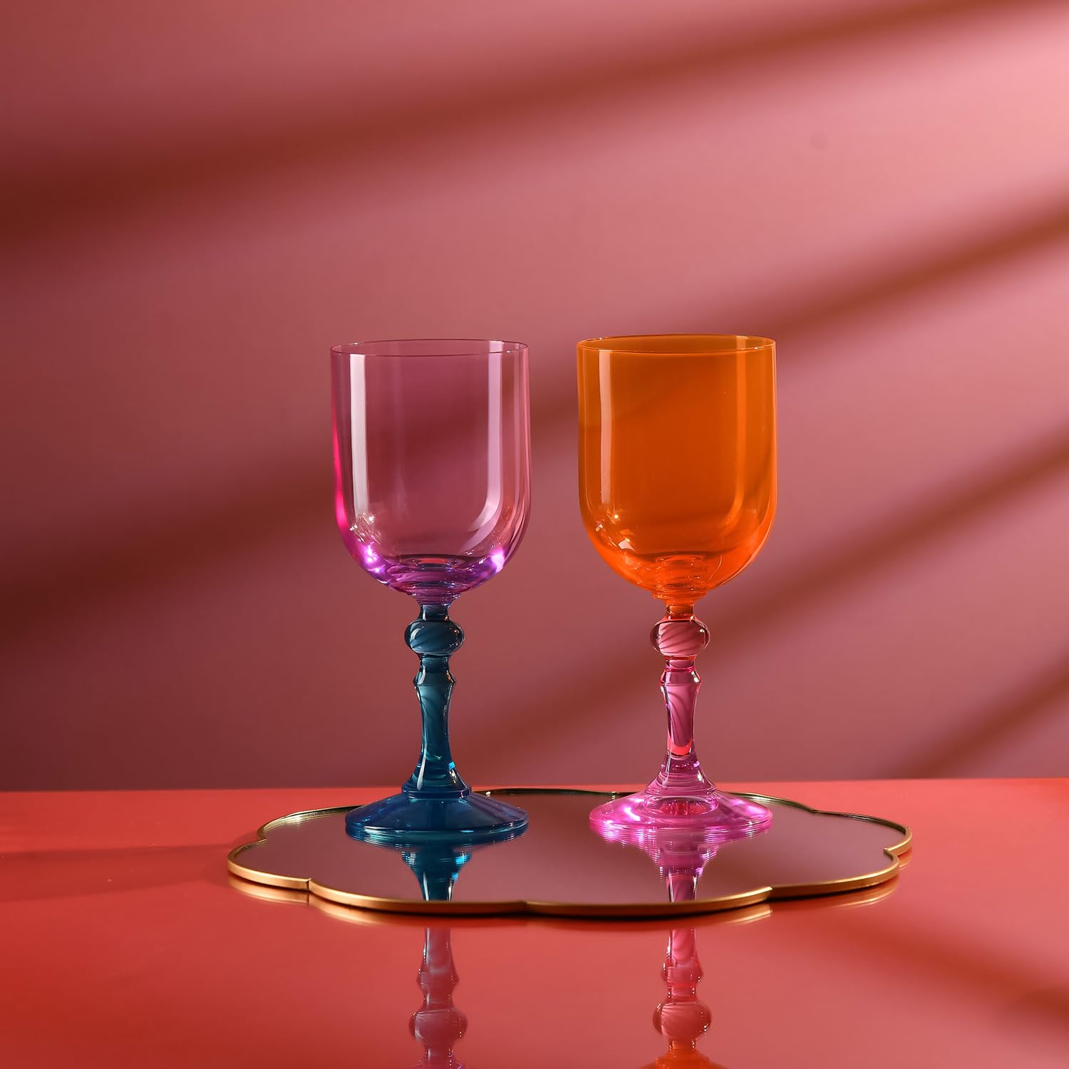 Krosno – Farbige Gläser für Rot- und Weißwein, Mocktails, Wasser – 2 x 300 ml – Kollektion Bubble – Rosa-Orange – Bleifreikristall – Handbemalt