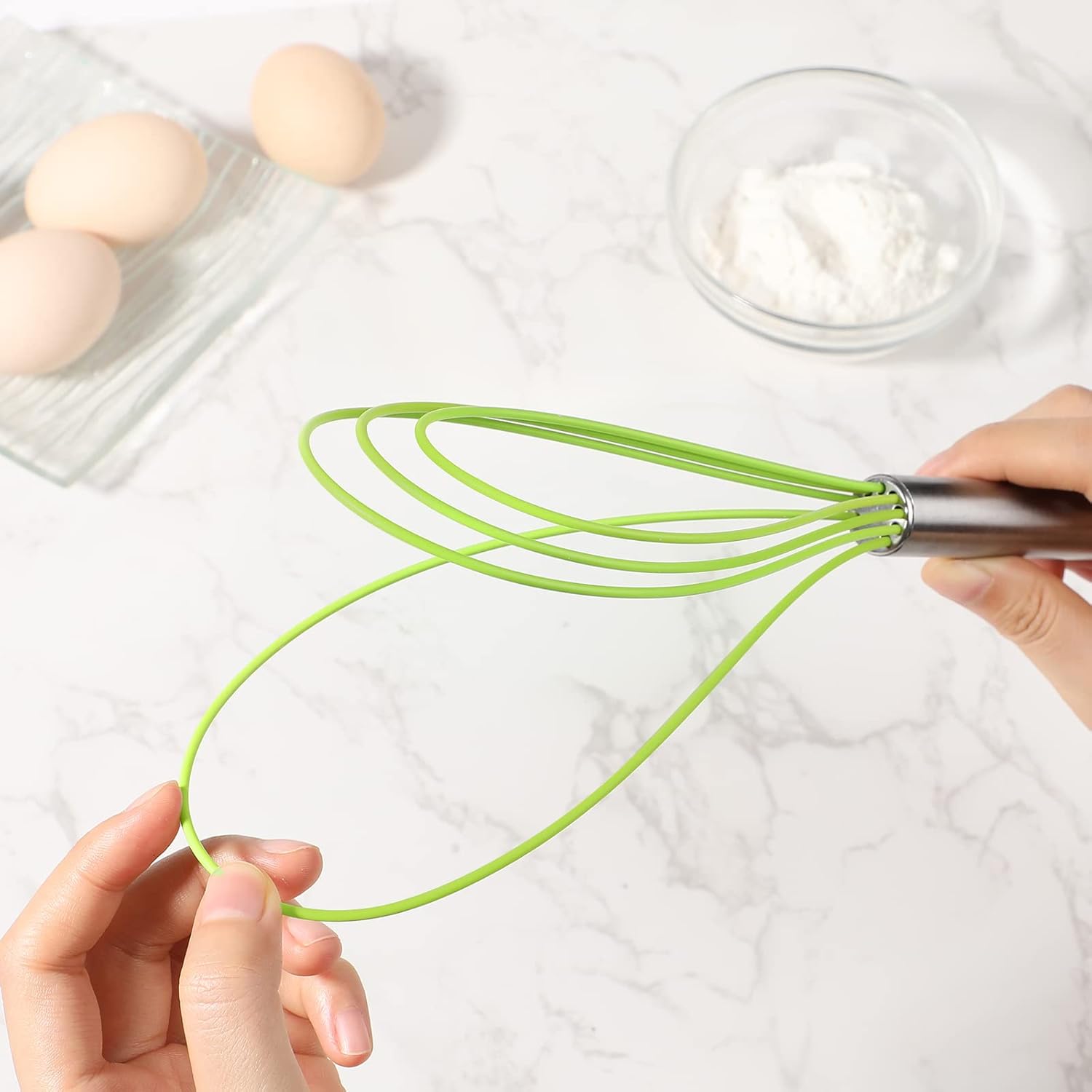 Webake Silicone Flat Whisk Set of 3, Heat Resistant Kitchen Whisks for Non-stick Cookware, Egg Beater Perfect for Blending, Whisking, Beating, Frothing & Stirring - Image 3