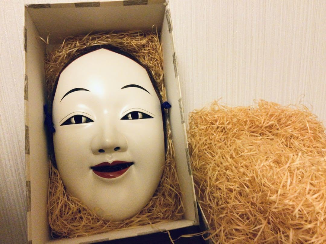 【専用】備中神楽 吉備 双藝社 能面 小面 こおもて 美術品 工芸品 専用】備中神楽 吉備 双藝社 能面 小面 こおもて 美術品 工芸品