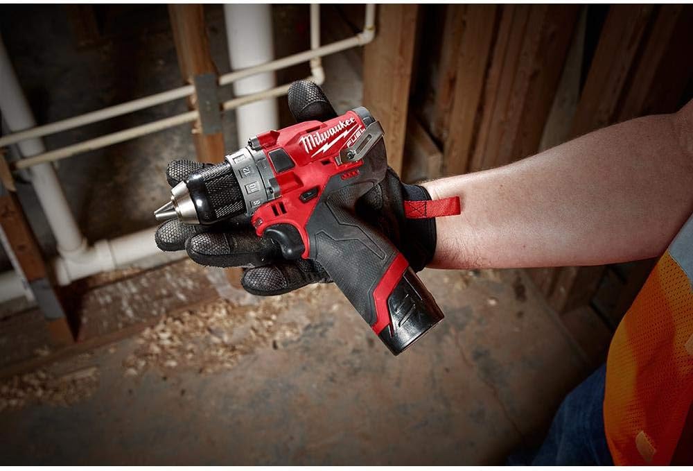 Prоduсt Dеаl Milwaukee 2504-21 M12 FUEL CP Brushless Lithium-Ion 1/2 in. Cordless Hammer Drill Driver Kit (2 Ah)