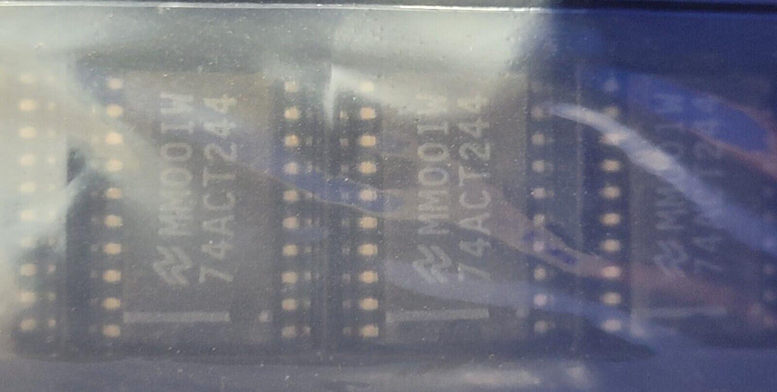 (1 PC) 74ACT244SCX ONSEMI IC BUF Non-Invert 5.5V 20SOIC