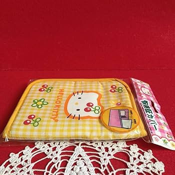 【希少】1999年チューリップキティ　カギ編みソファーカバー　当時物 希少】1999年チューリップキティ カギ編みソファーカバー 当時物 希少