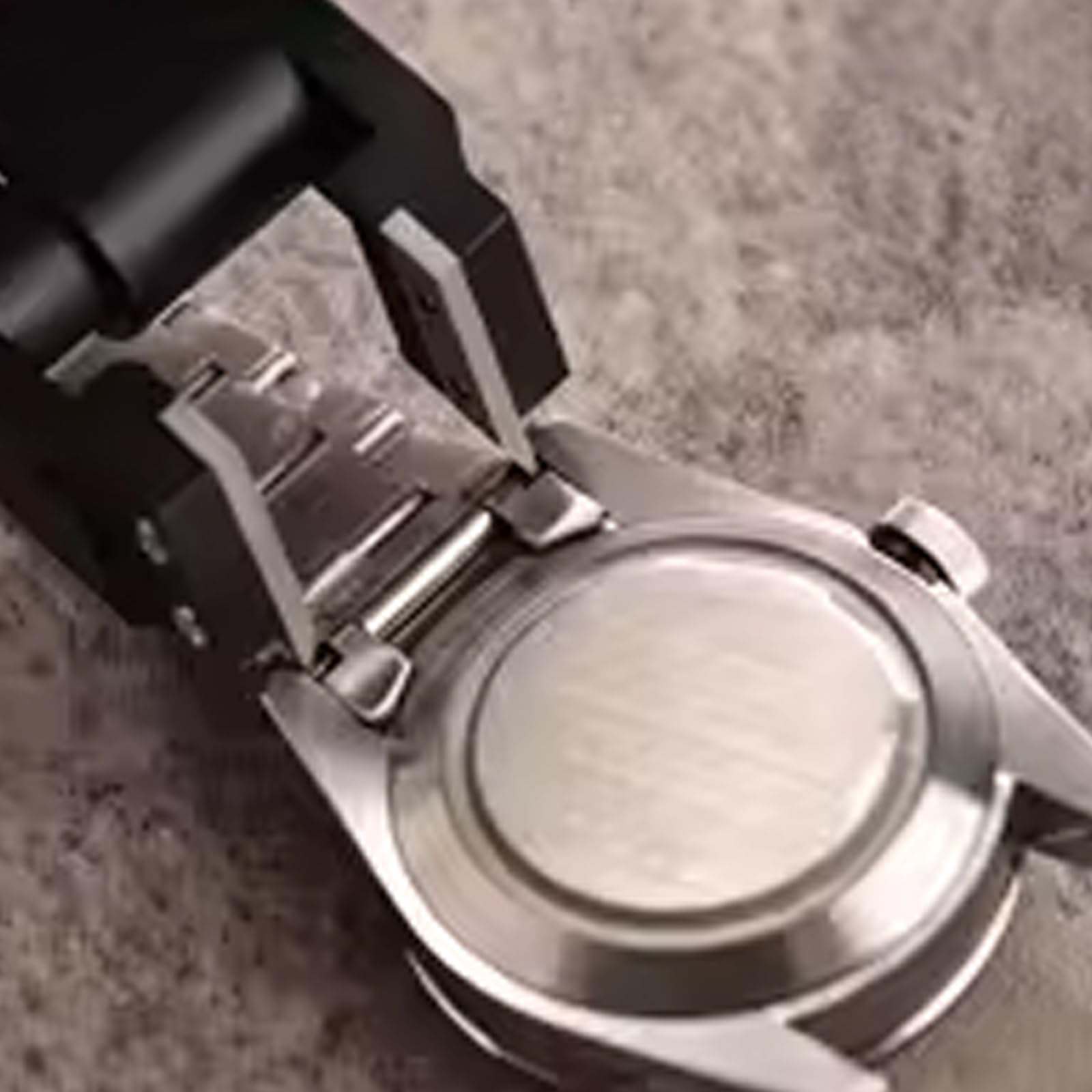 Removedor de eslabones de pulsera de reloj, materiales de aleación de acero, alicates de 4 colores elegantes para entusiastas de la reparación, herramienta de eliminación de bandas