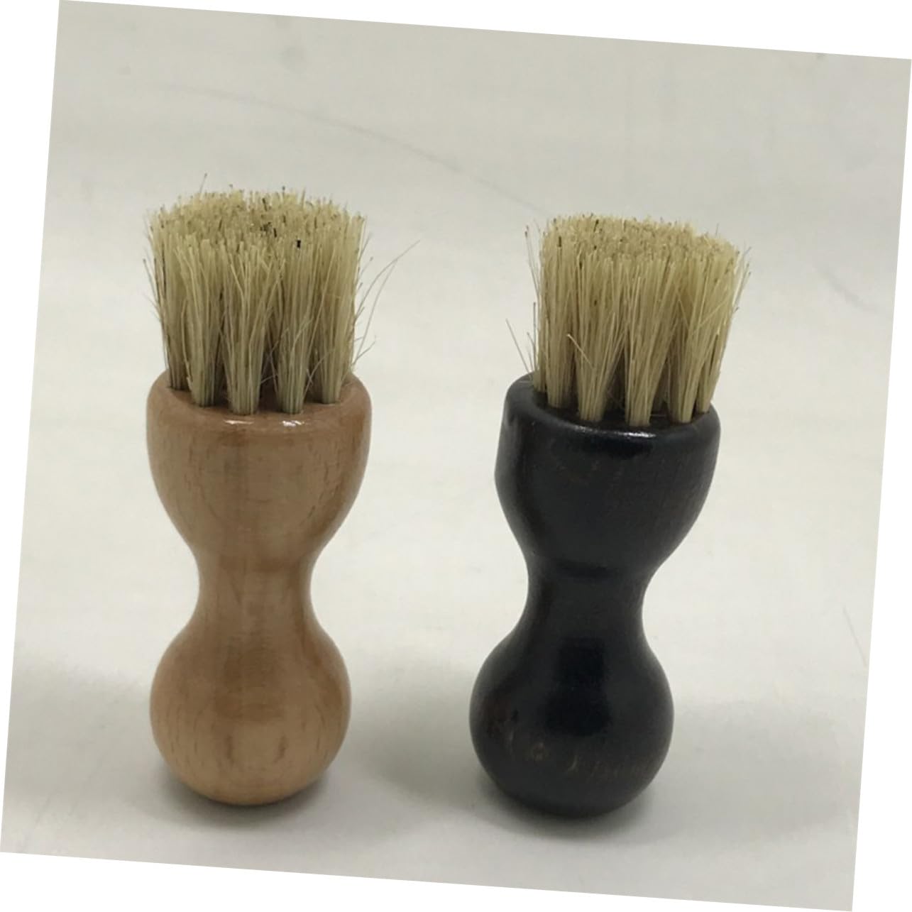 Uonlytech 2 Piezas Cepillo de Limpieza para Zapatos de Madera de Haya Multifuncional Portátil Diseño Creativo para Limpieza y Pulido y Oscuro