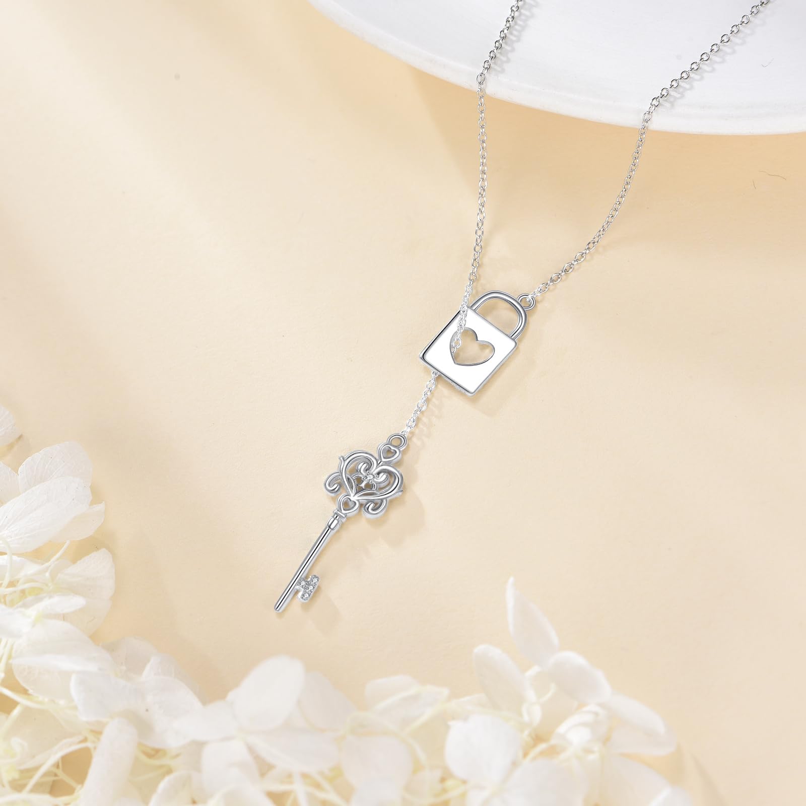 DAYLINLOVE Collar con candado y llave, de plata de ley 925, ajustable, Lariat Y, collar con colgante de candado y llave, regalo para mujer