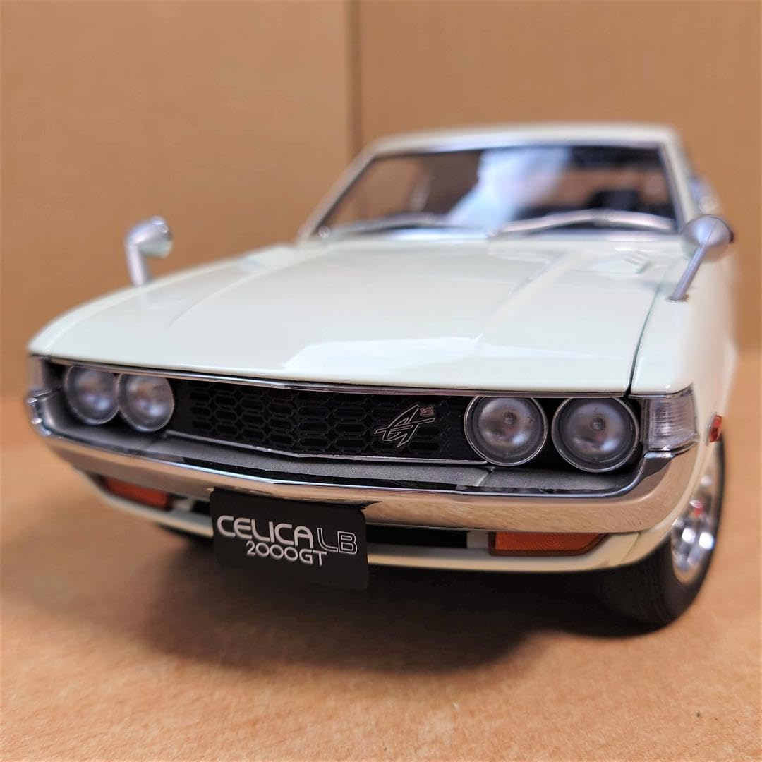 Amazon.co.jp: 1/18 トヨタ セリカ リフトバック 2000GT 1973 オート