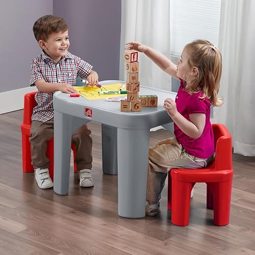 Vista 6 de Set de mesa y sillas Step2 Mighty My Size para niños, mesa de actividades de sala de juegos para manualidades, hecha de plástico duradero, para Gris