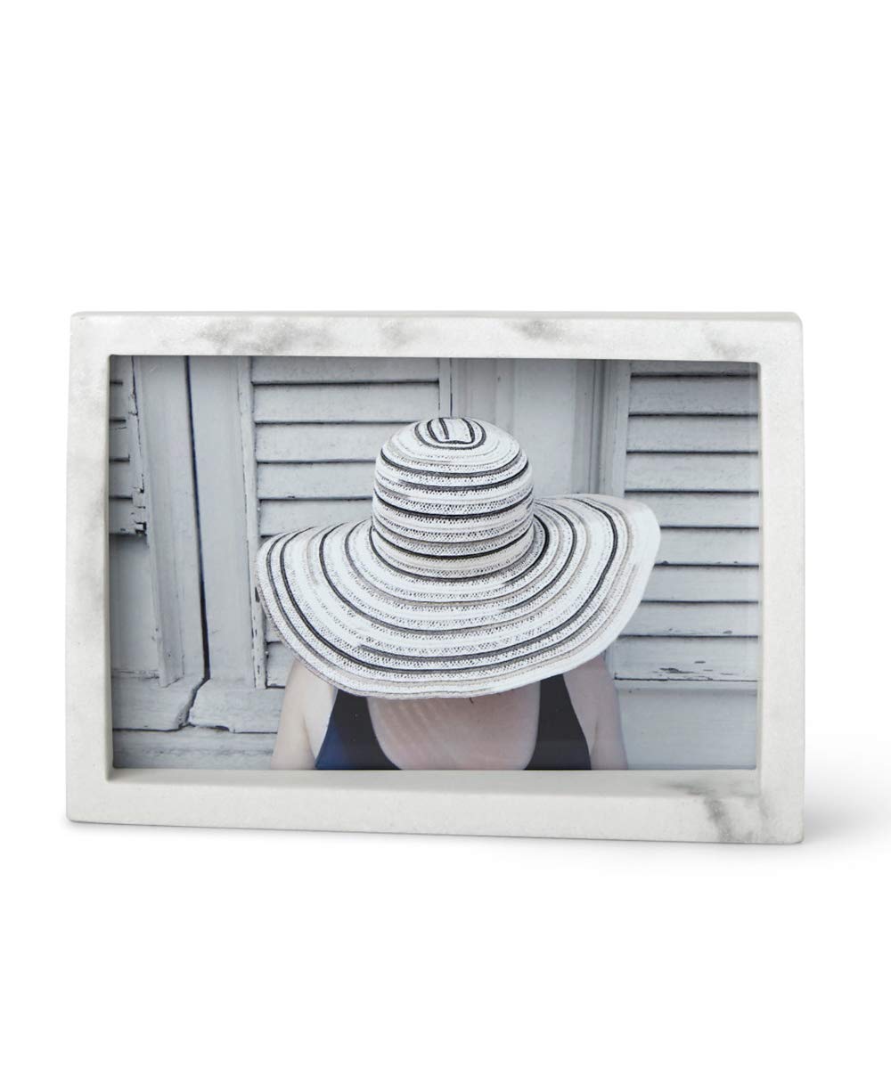 Umbra Edge, Wooden 4 by 6-Inch 1013909-1125