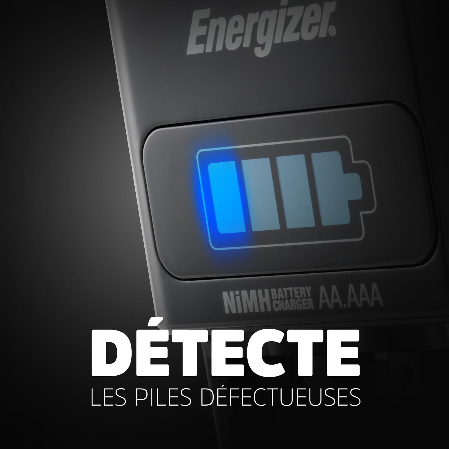 Energizer Recharge - Piles Rechargeables avec Chargeur Express - Charge complète en 1 Heure ou Moins - Compatible NiMH AA et AAA - 4 Pile AA 2300 mAh incluses