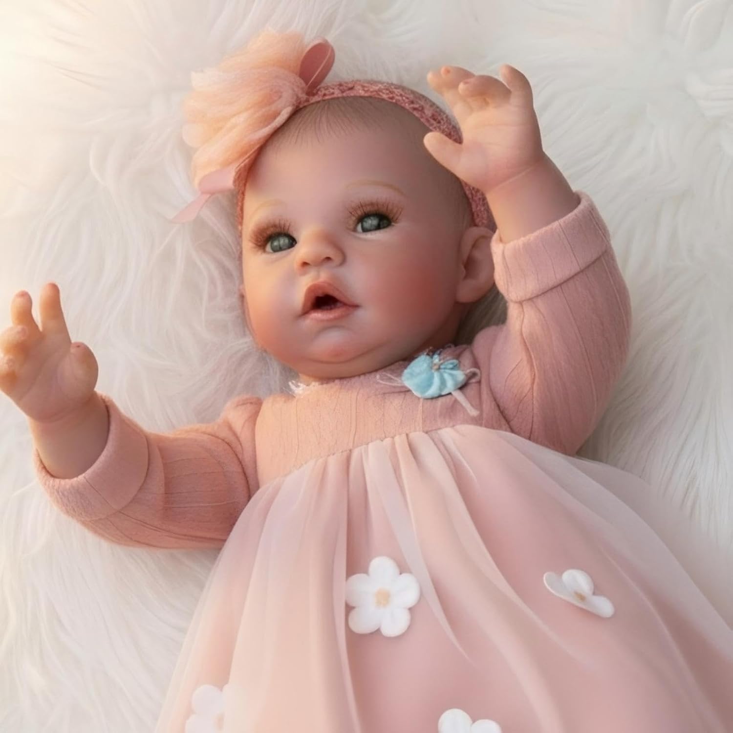 20inchs Vinyl ＆ Fabric Lifelike Reborn Baby Doll, Cute Open Eyes Newborn Doll with Removable Dress, Realistic Baby Doll with Magnetic Pacifier for 3+ Ages, Gifts