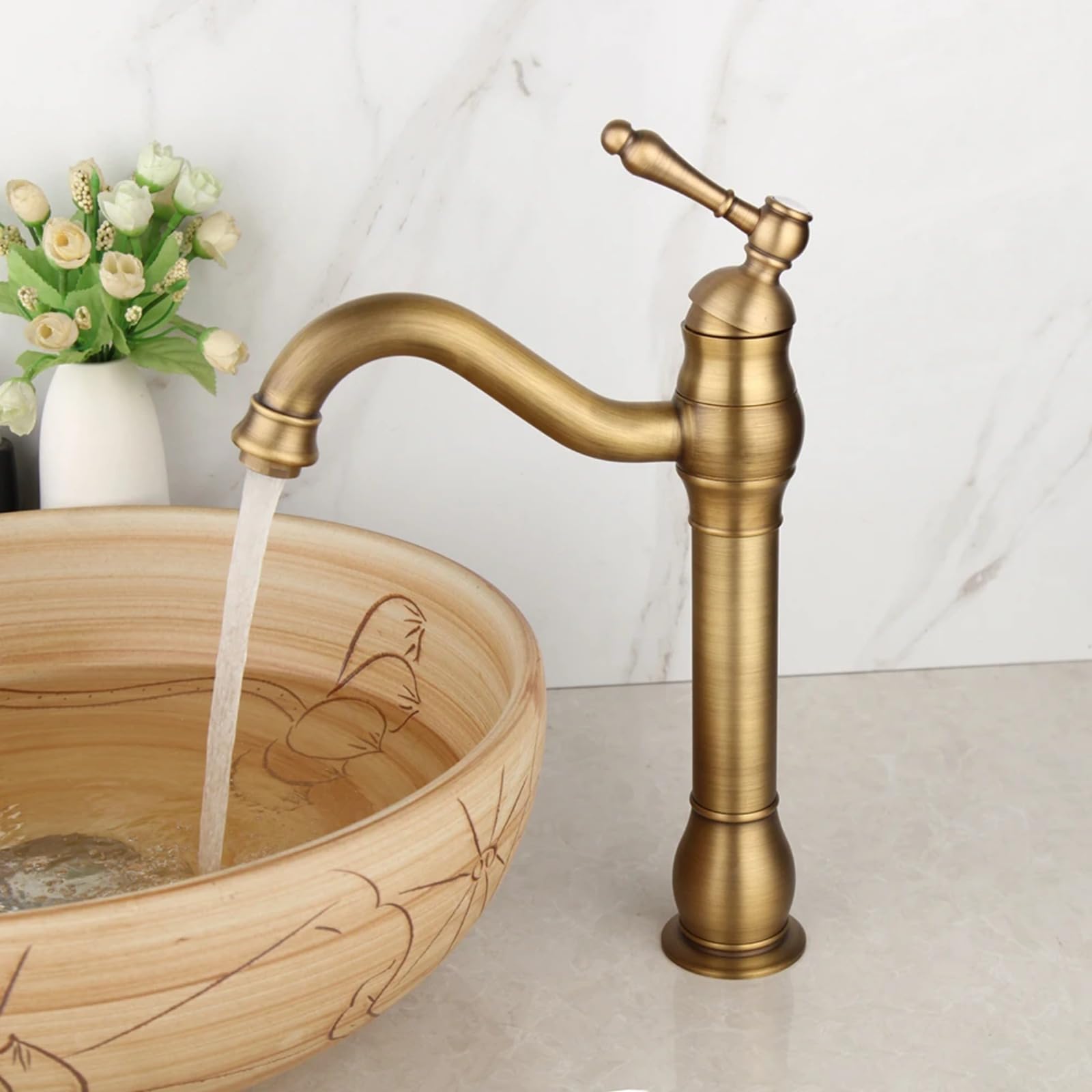 Mitigeur de salle de bains en laiton robinet de lavabo rétro monté sur le pont