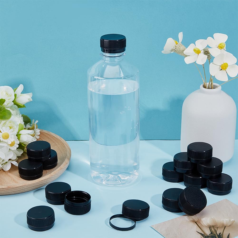 Tappi Per Bottiglie Di Plastica Verde, Ordinati Per Colori In Sacchetti Trasparenti Monouso Pp E Inquinamento Da Pet Soluzioni Image165149805