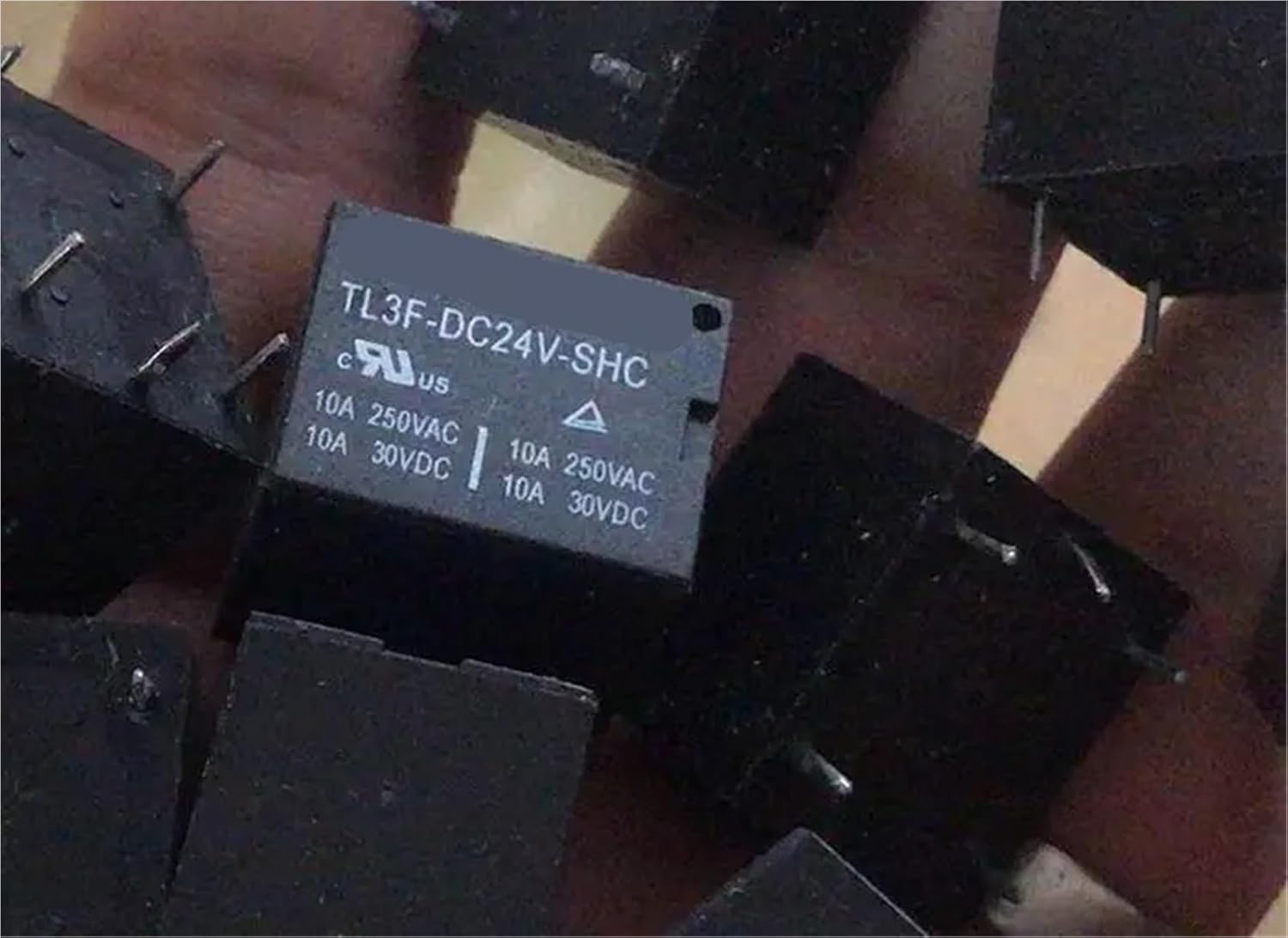 10PCS TL3F-DC12V-SHC ; TL3F-DC24V-SHC ; (T73-1C-12V/24V-10A) Relay 5pins(TL3F-DC24V-SHC)