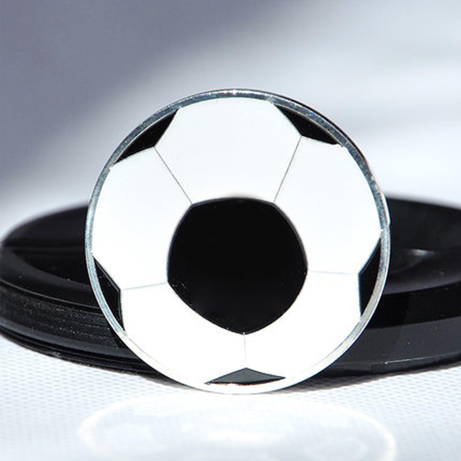 Amazon.co.jp: フットボール審判コイン、審判フットボールコイントス | スポーツフリッピング決定コイン |  審判トレーニング用のポータブルケース付きバレーボール審判用機器ジャッジアクセサリー : おもちゃ