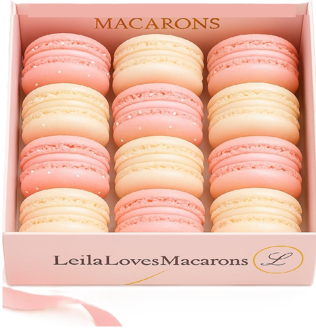 LeilaLove Macarons 15 Pink and white Macarons