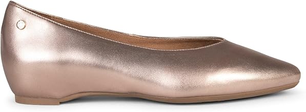 miMaO. Comfortable shoes with internal wedge and gel insole for women. Leather footwear. Made in Spain