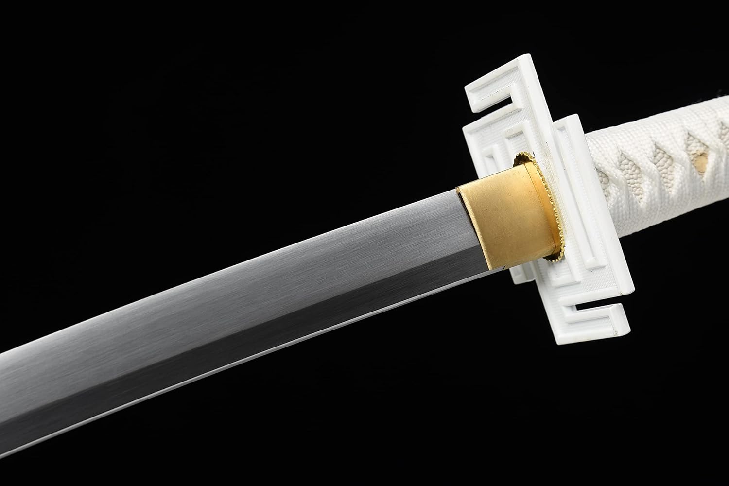 JIHPEN sword, Ichigo Kurosaki, Full Tang 41 inch Cosplay Handmade Katana Sword, 1060 high Carbon Steel Black and White, Very Sharp (White)