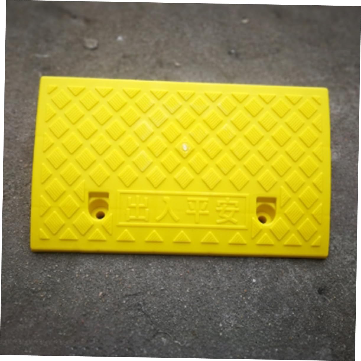 Heavy Duty Curb Ramps for Cars Trucks Scooters Step Ramps for Wheelchair Bike Portable Non-Slip Surface