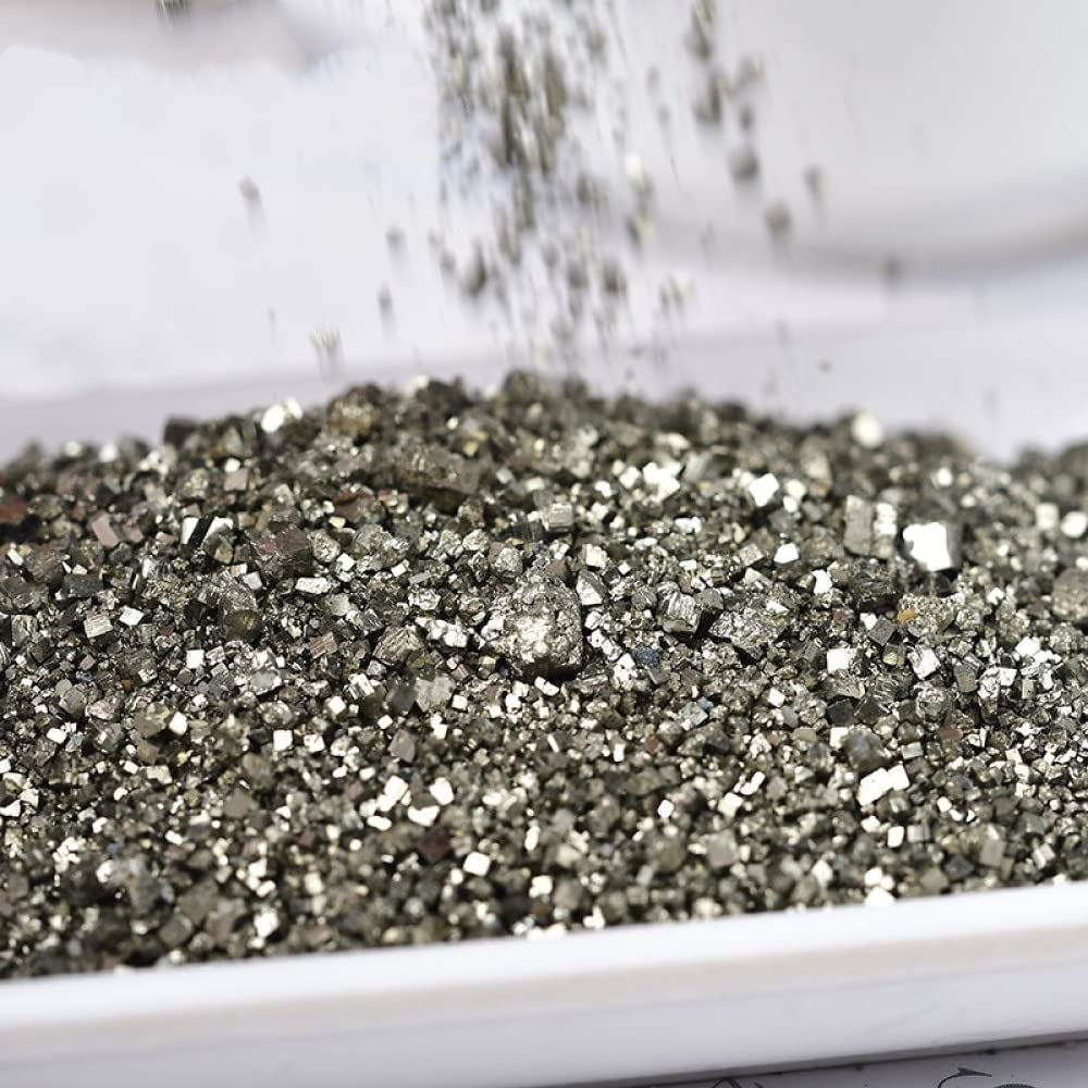 Campioni di Pietra Grezza di pirite di Cristallo Naturale Che desiderano Scaglie di Ghiaia Scatola Fai-da-Te Sabbia in Bottiglia Decorativa,50g Decorazioni per la casa