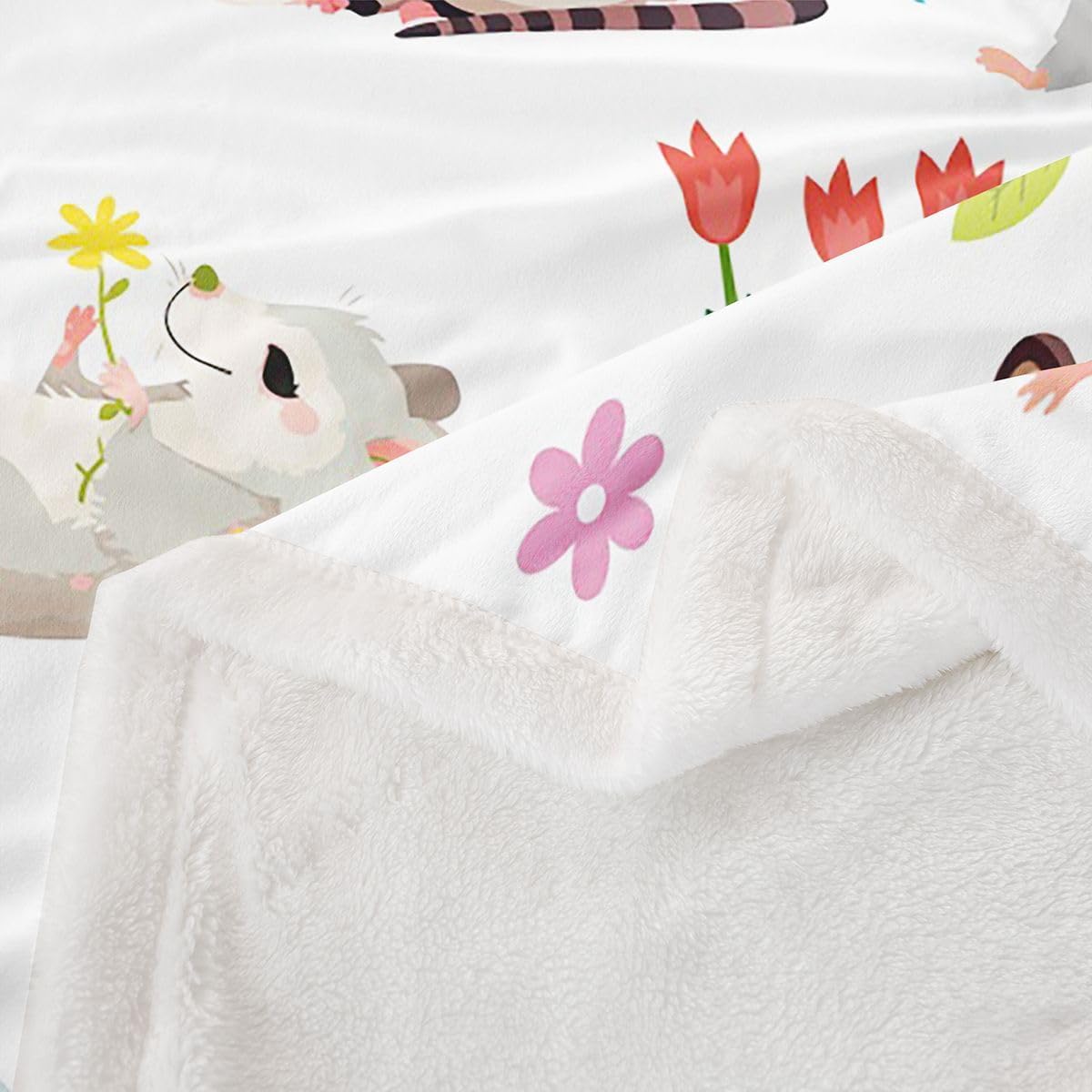 Feelyou Opossum Sherpa Throw Blanket Queen 90"x90" Kids Possum Gifts Plush Blanket for Boy Girls Possums Decor Fleece Throw Blanket Cartoon Possum Stuffed Animal Fuzzy Blanket Room Decor Plush Blanket