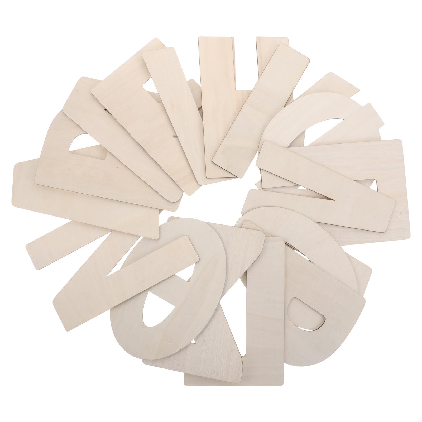 Lettres grecques en bois brut pour personnaliser un décor mural de fête
