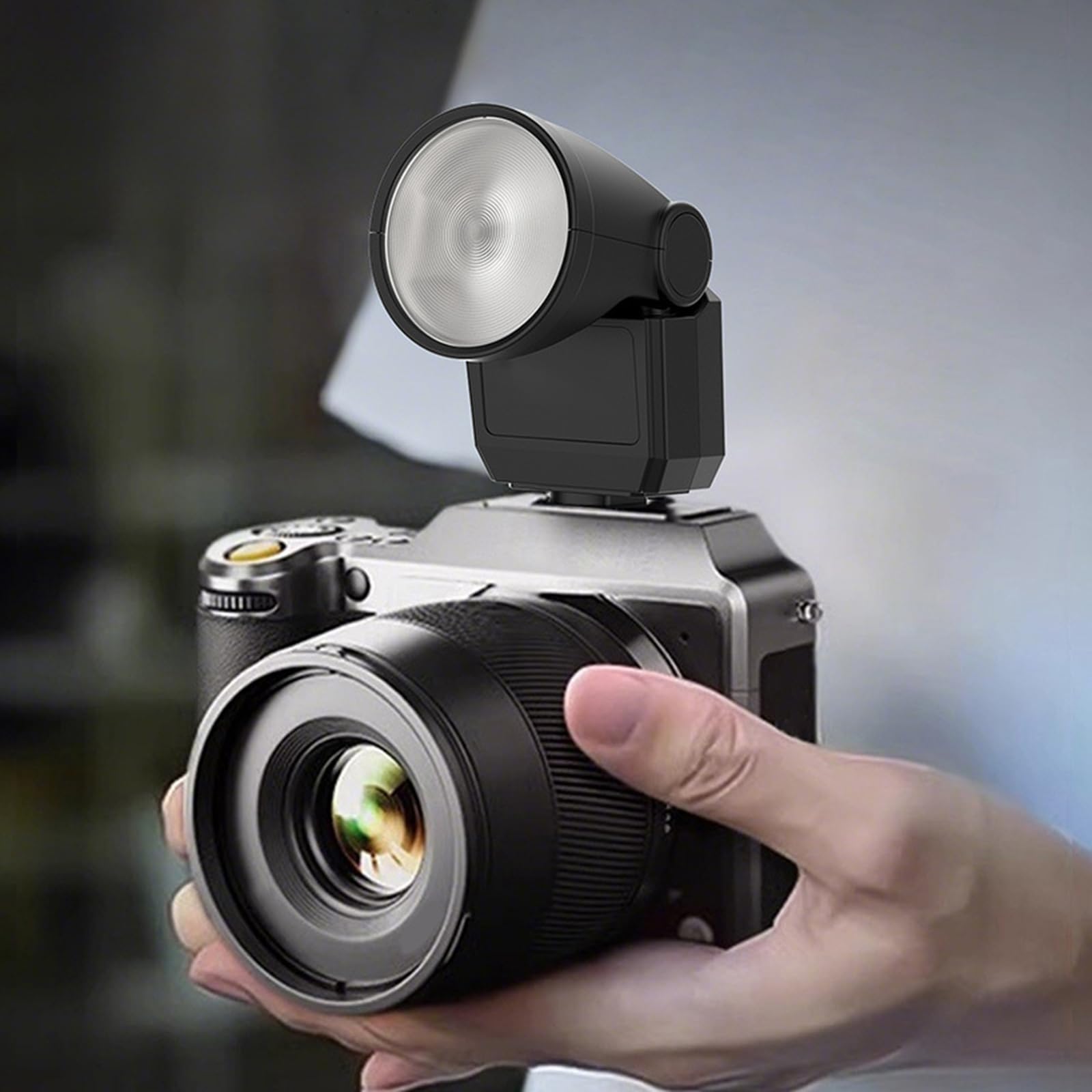 Luz de video compacta ideal para calle y eventos, ofrece una iluminación estable en múltiples modos de fotografía callejera