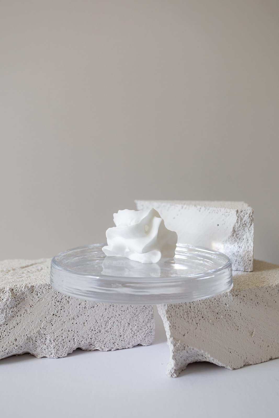 Mousse hydratante corps et cheveux "Espooma Monoï" Peau douce, parfumée et hydratée, cheveux lisse et brillant