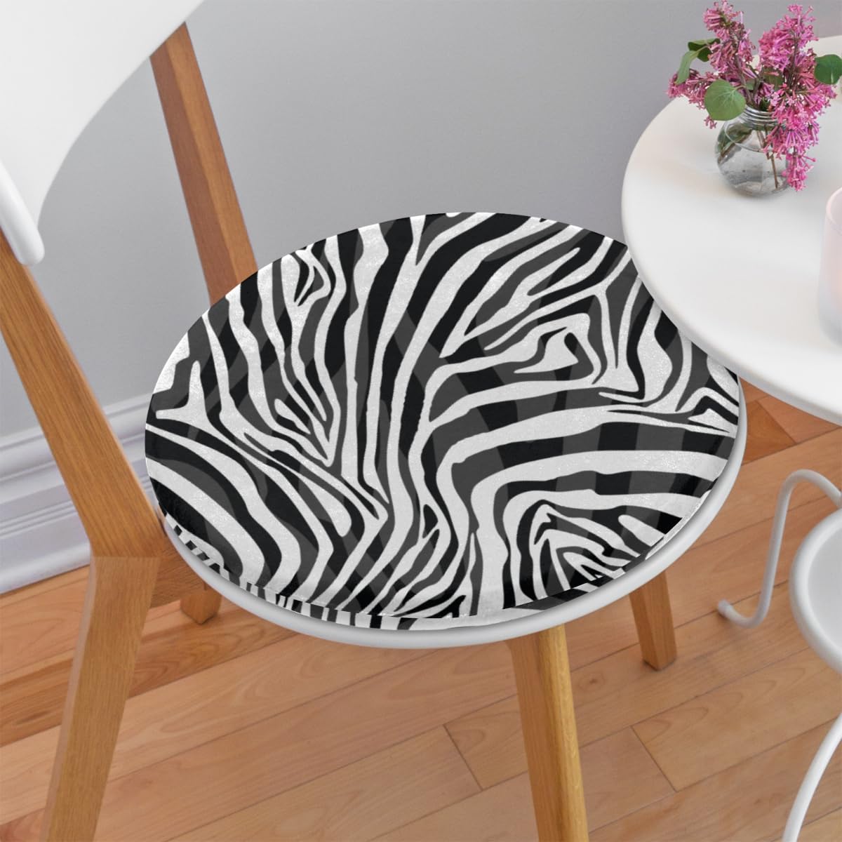 QsirBC Abstract Animal Zebra Pattern Seat Cushion Super Soft Round Seat Cushion Non-Slip Durable 14.5x14.5 Inch Removable Washable Chair Cushion for Garden Patio Home Kitchen Office Bedroom