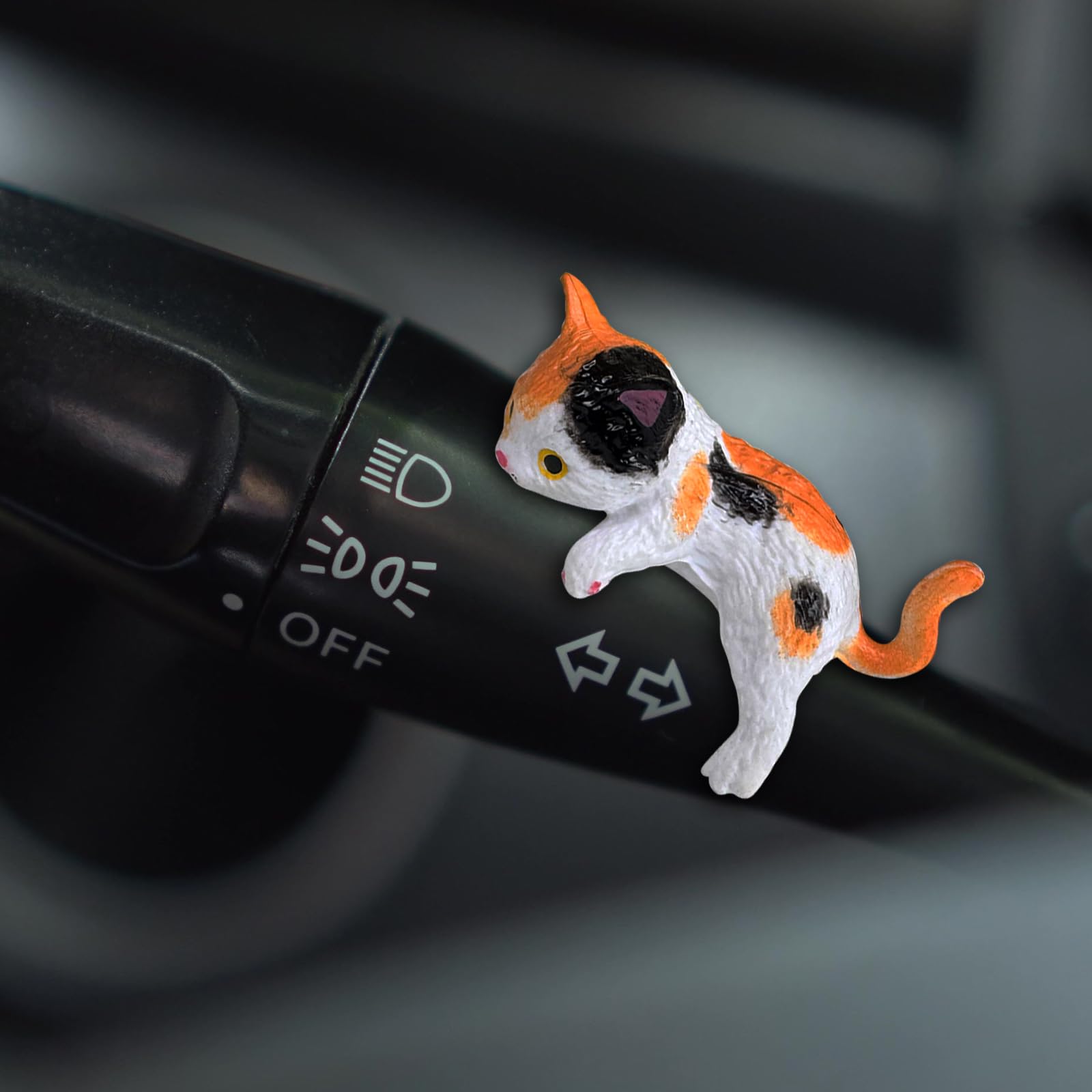 Ornamento del cruscotto, decorazioni per ornamenti per auto per cruscotto, decorazioni per interni specchietto retrovisore design gatto per interni auto auto ufficio Wobblo