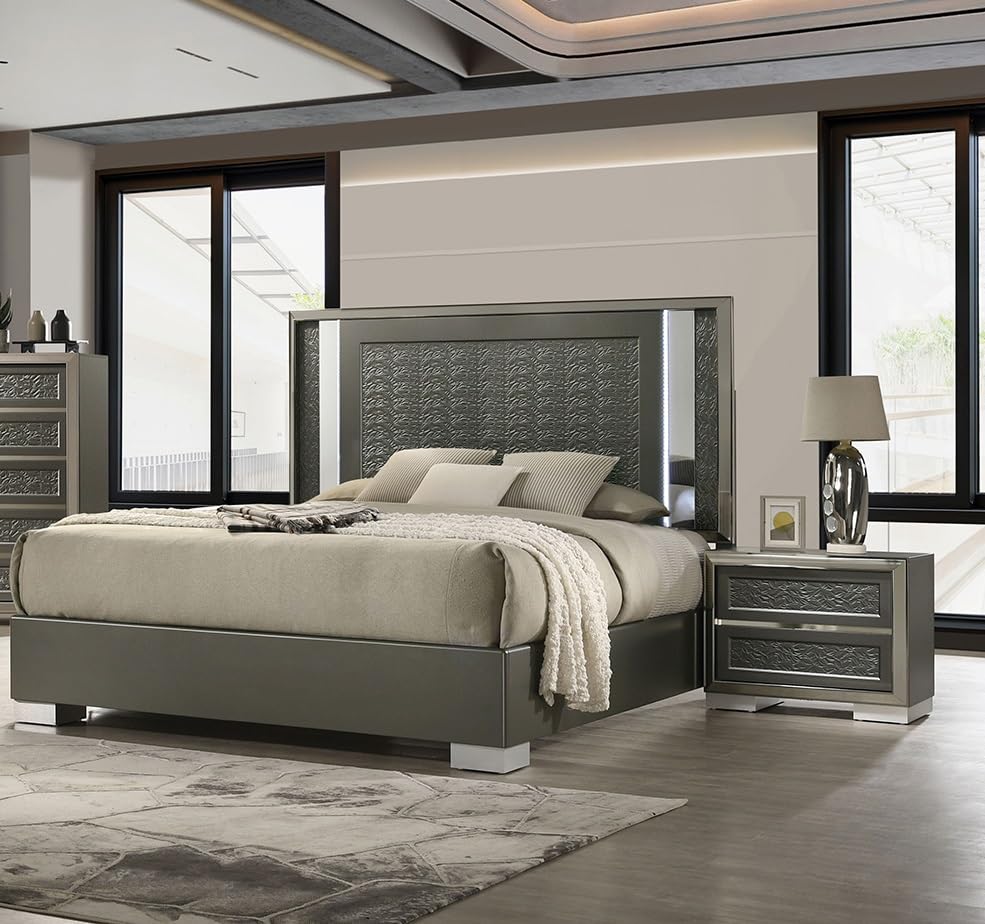 Dark Gray Finish 3pc Eastern King Bed 2X Nightstand Set Leaf Patter Molding Fetl Lined Bracket Legs Bedroom Furniture