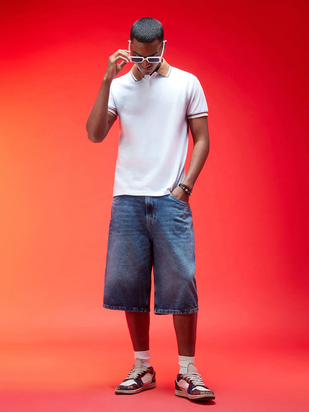 Veirdo® Pure Cotton Half Sleeves Regular Fit Plain Solid Classic Polo Colored Collar T-Shirt for Men (Colors: Olive, Black & White) - Image 4