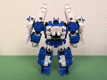 メイクトイズ製 ヘルファイヤー＆レッスル ２点セット トランスフォーマー 非正規 sddefault.jpg