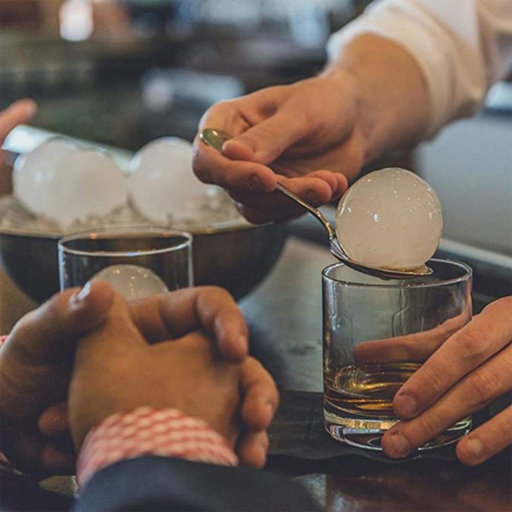 Amazon | 製氷皿 丸氷 製氷器 シリコン製 丸型 4個 大ボール 製氷器