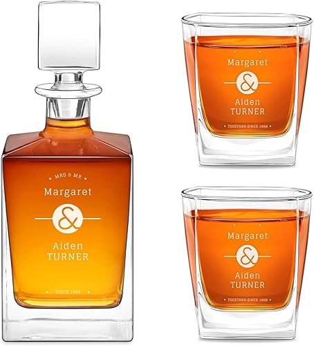 Maverton Juego de decantador de whisky grabado para parejas, dispensador de bebidas elegante personalizado para aniversario, 2 vasos de whisky con