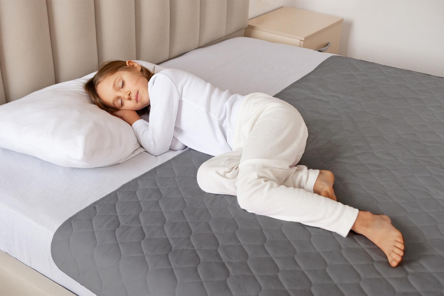 Lynmark® Toddler Potty Training Bed Pads - Double, 1 Pk Grey 53x33