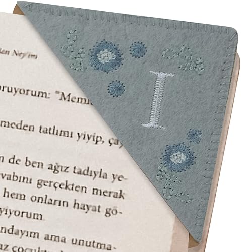 Miniatura 16 de Marcapáginas de esquina bordado, marcapáginas personalizadas con 26 letras de diseño de triángulo de fieltro, bordado y hecho a mano para tu placer