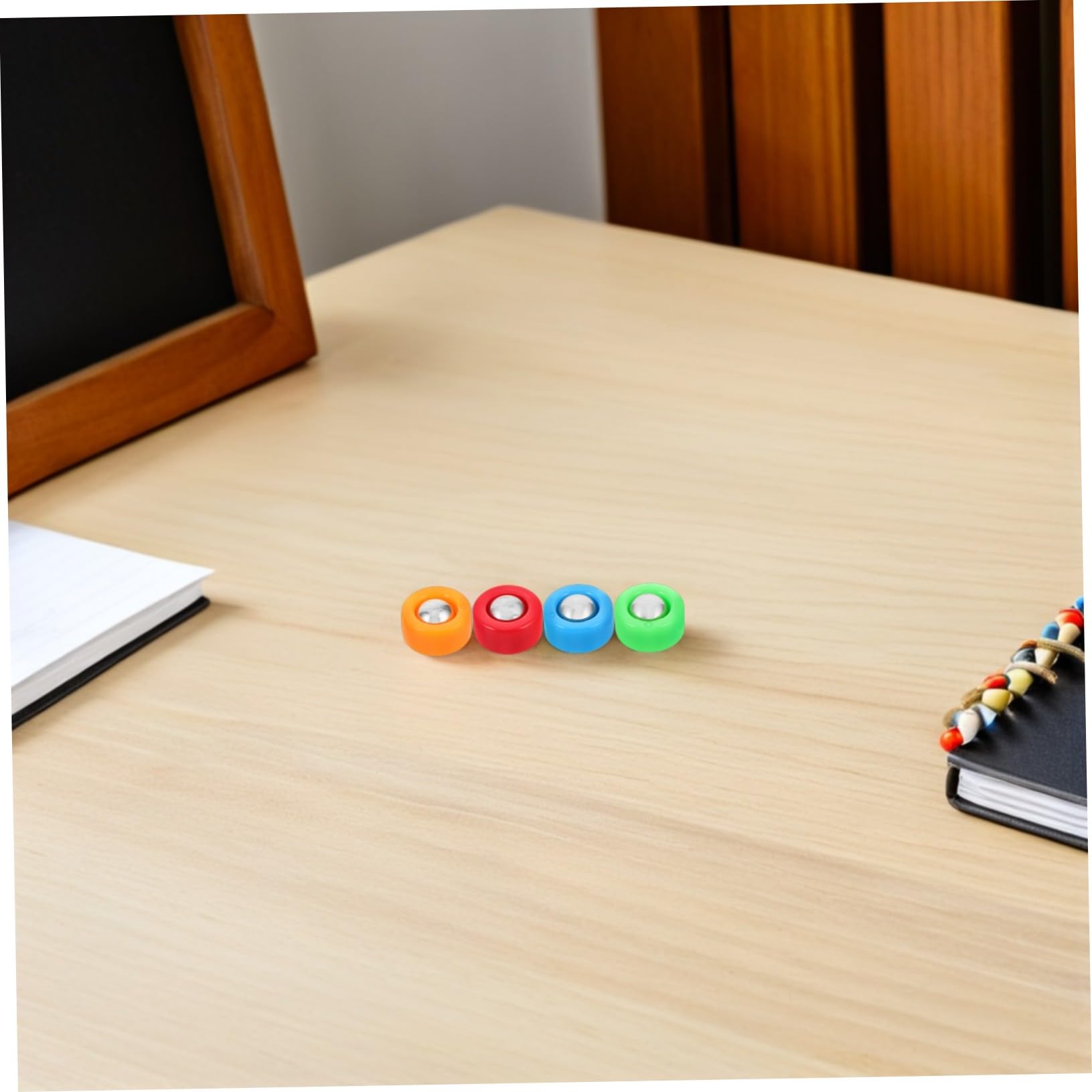 Teiliges Mini Shuffleboard Pucks Set aus Robustem Kunststoff und Metall Kompakte Curling Tischspiel Ersatzrollen für Zuhause Party Klassenzimmer und Familienunterhaltung