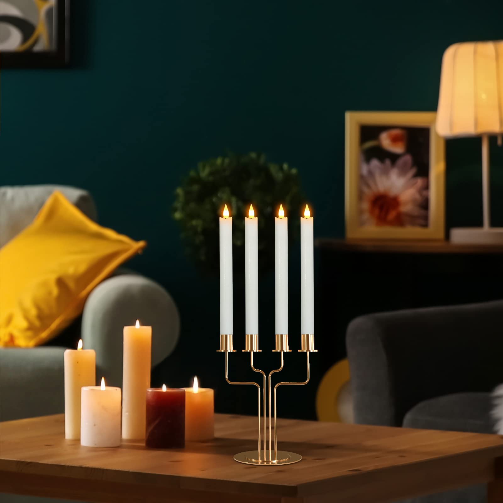 PChero Bougie Chandelier LED Rechargeable, Lot de 4 Fausses Bougies à LED Flamme Vacillante Cire Bougie Decorative Electrique avec Télécommande pour Decoration Noel Anniversaire Maison Chambre Mariage