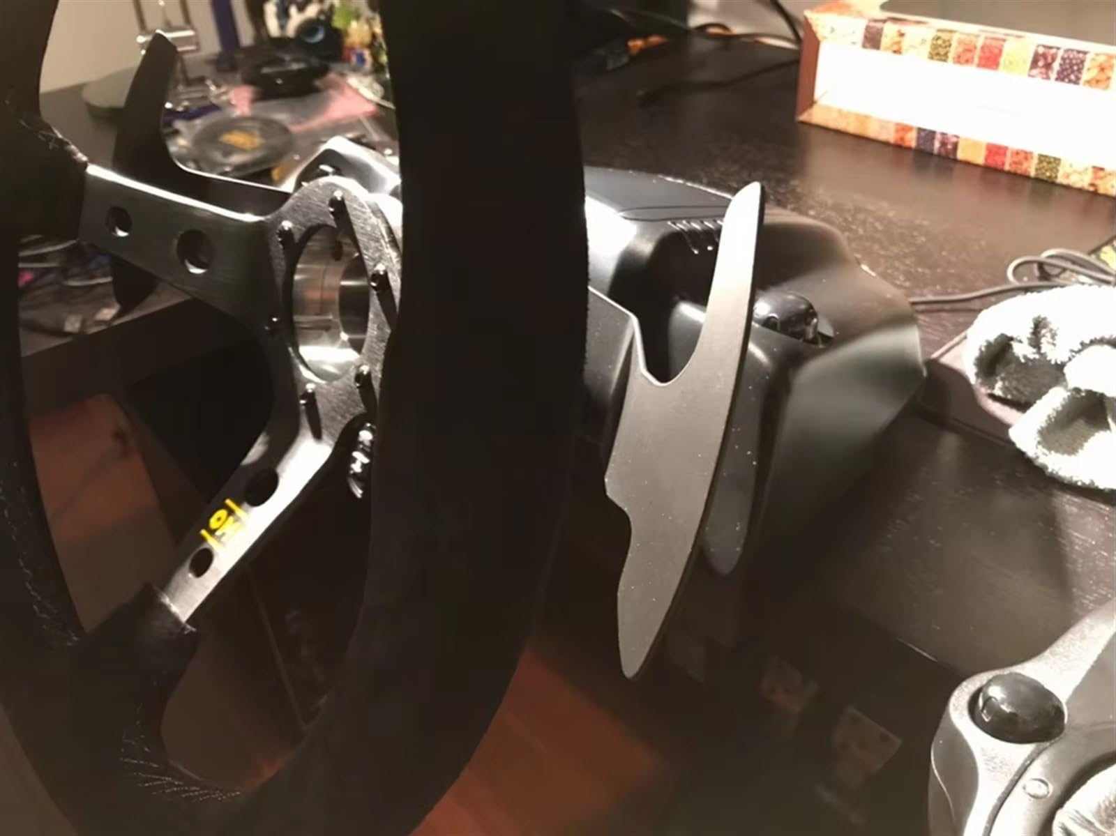 Amazon | Compatible With Logitech For G29 G920 凹型ステアリング