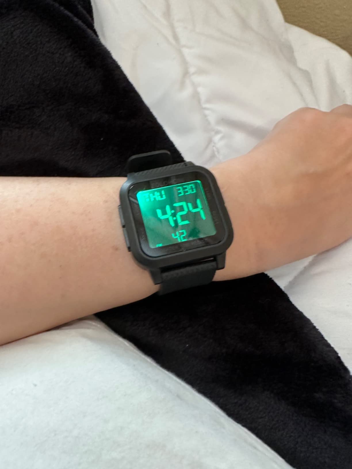 4/mo Finance zolohoni Square Men's Digital Watch Big Numbers Dial