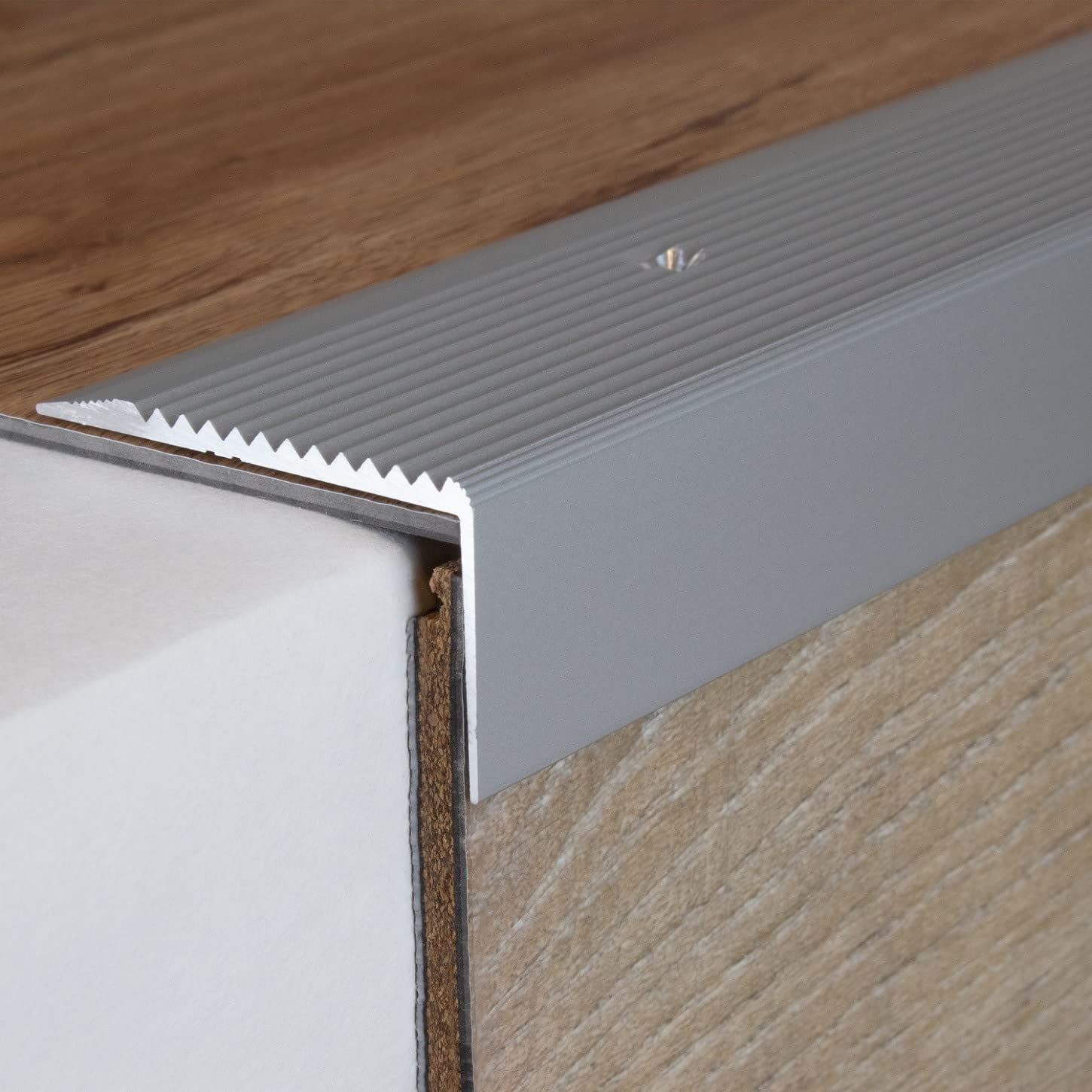 Nez De Marche Alu Bronze Clair – 40x42 Mm, Long 1000mm, Percé – Neuf Proviston