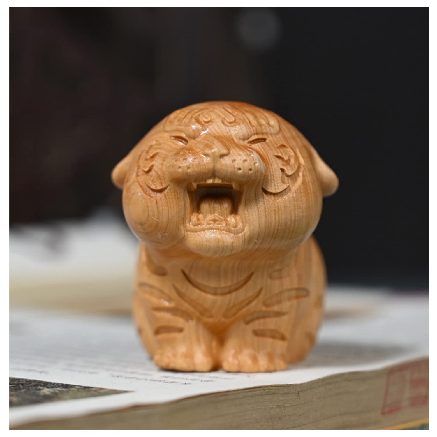 Amazon.co.jp: CCLIF 木製素材かわいい虎の装飾小さな虎の像家族の装飾 