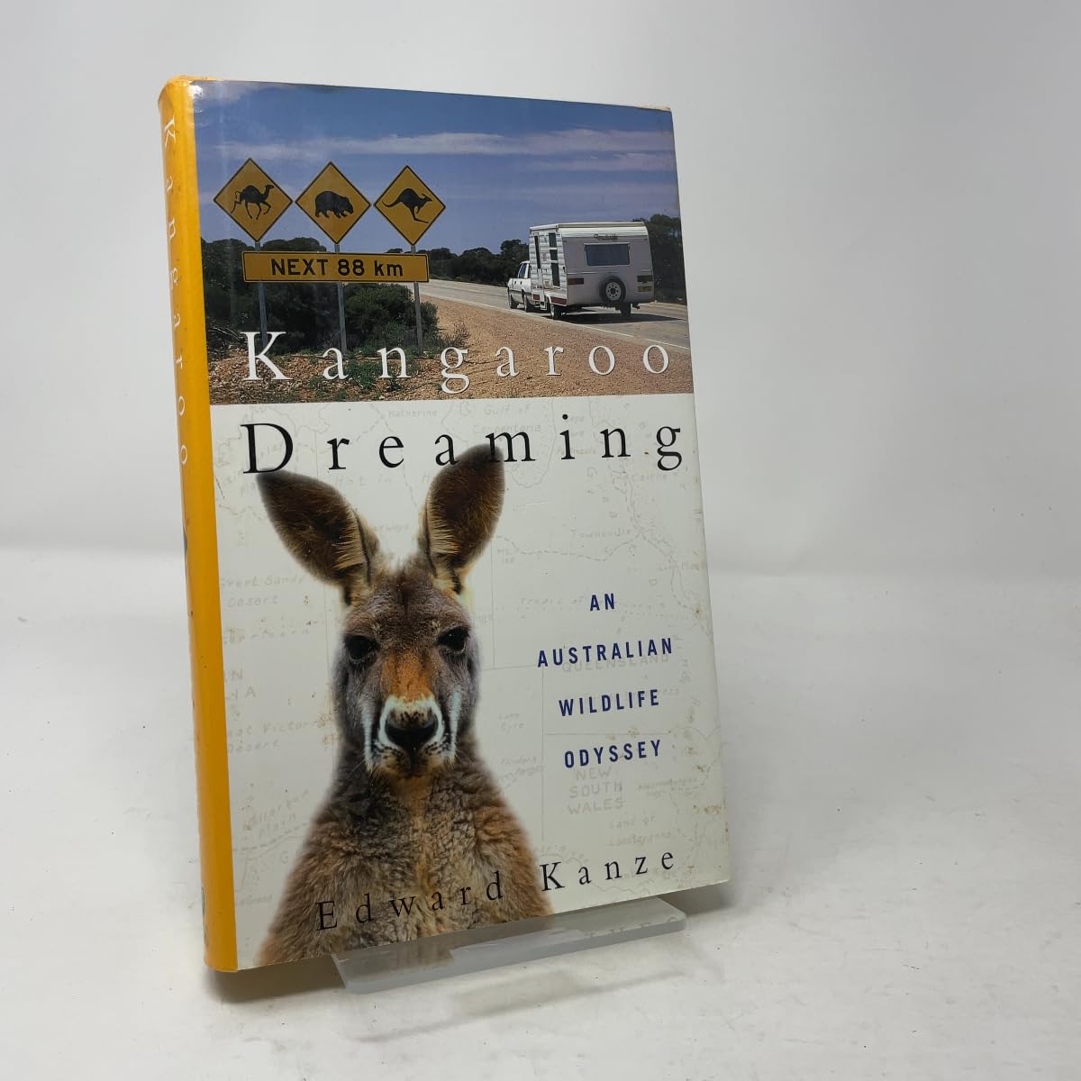 Buy Kangaroo Dreaming: An Australian Wildlife Odyssey — BookShops.in